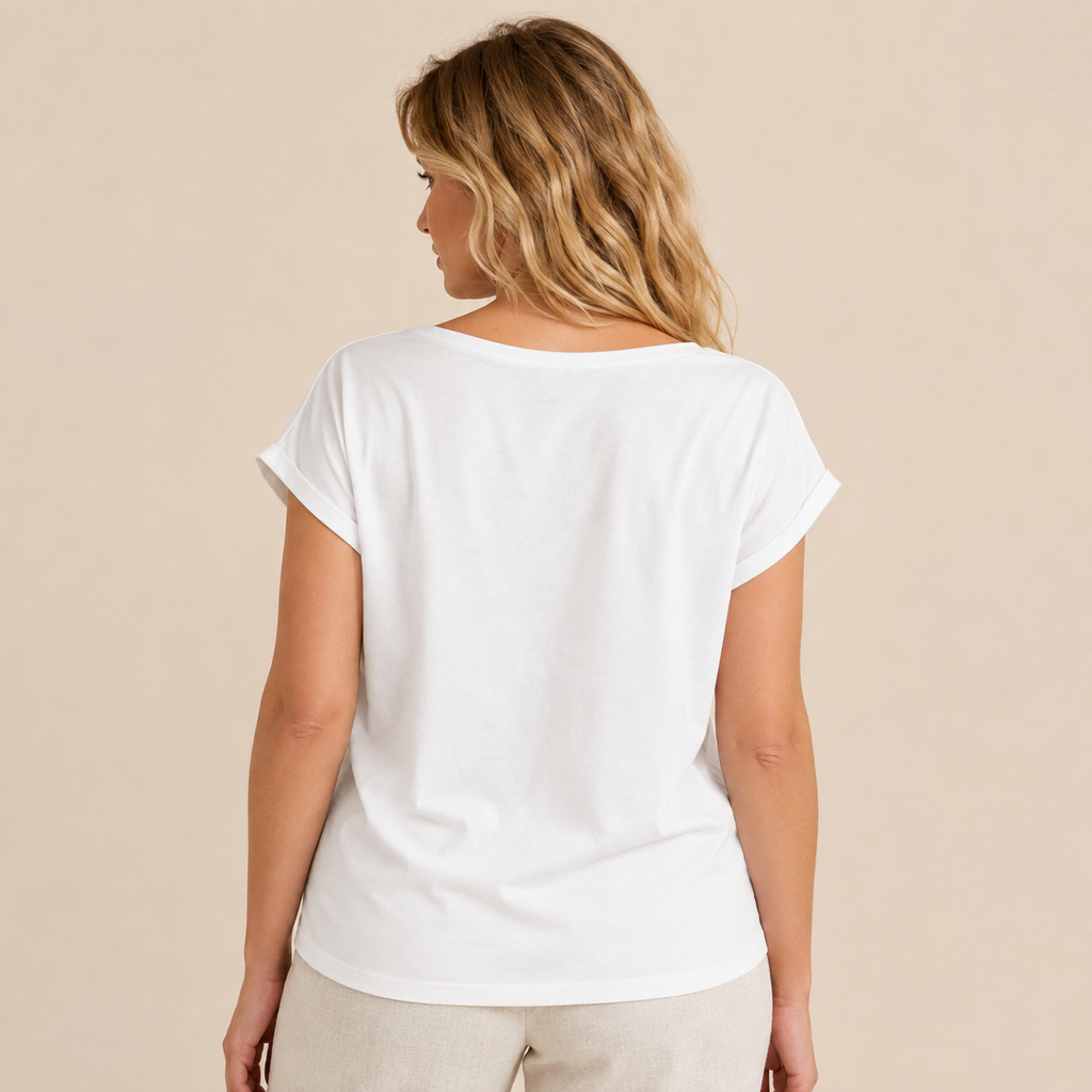 T-shirt bianca girocollo ampio “Linea cuore” in cotone organico